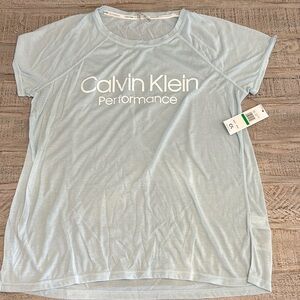 Calvin Klein T-shirt